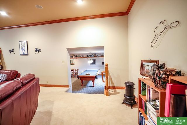 1107 Road P Road, York, NE 68467