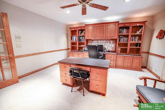 1107 Road P Road, York, NE 68467