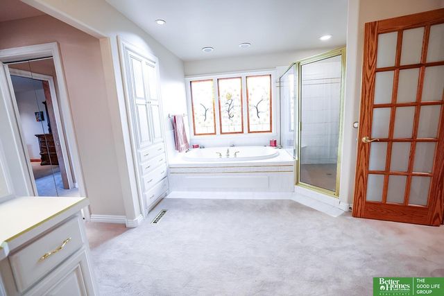 1107 Road P Road, York, NE 68467