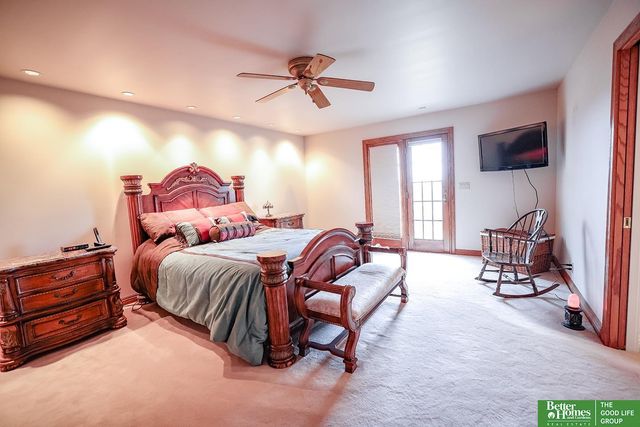 1107 Road P Road, York, NE 68467