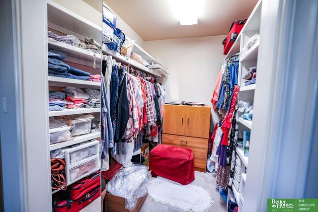 1107 Road P Road, York, NE 68467