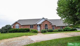 1107 Road P Road, York, NE 68467
