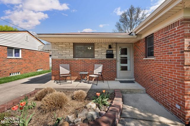 28300 MacKenzie Drive, Westland, MI 48185