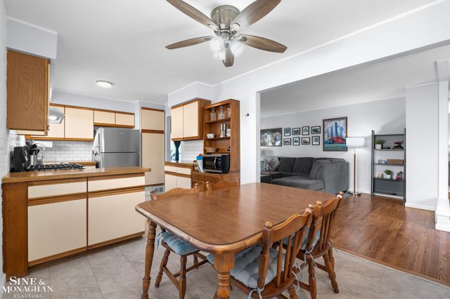 28300 MacKenzie Drive, Westland, MI 48185