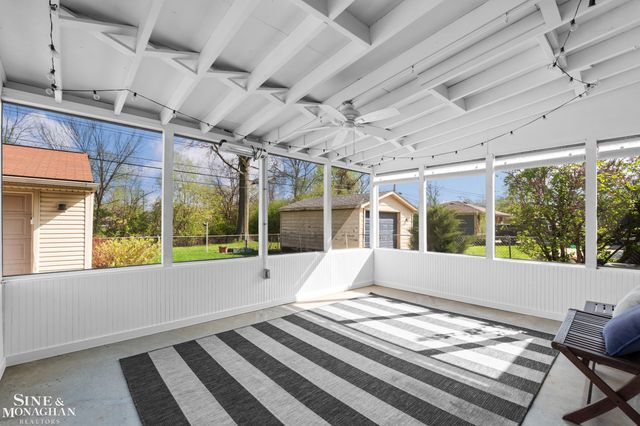 28300 MacKenzie Drive, Westland, MI 48185