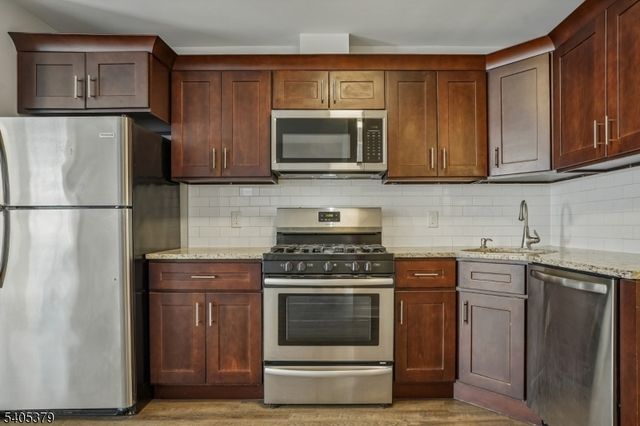 116 Maple Ave, Montclair Twp., NJ 07042