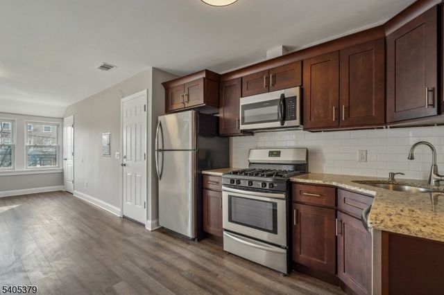 116 Maple Ave, Montclair Twp., NJ 07042