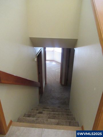 2572 & 2574 Arroyo Ridge Ct NW, Salem, OR 97304