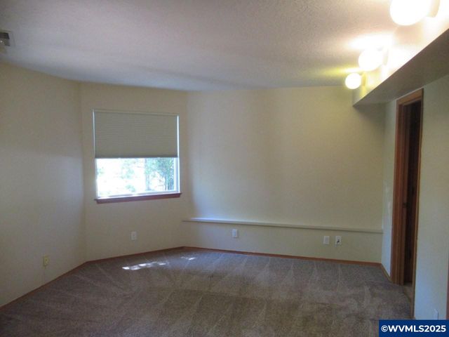 2572 & 2574 Arroyo Ridge Ct NW, Salem, OR 97304