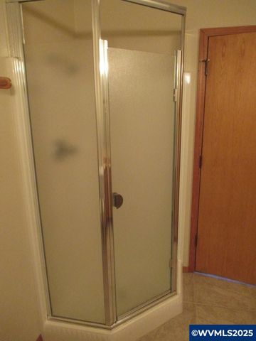 2572 & 2574 Arroyo Ridge Ct NW, Salem, OR 97304