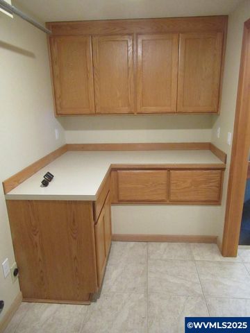 2572 & 2574 Arroyo Ridge Ct NW, Salem, OR 97304