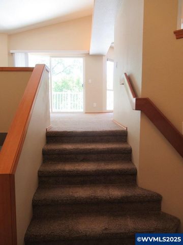 2572 & 2574 Arroyo Ridge Ct NW, Salem, OR 97304