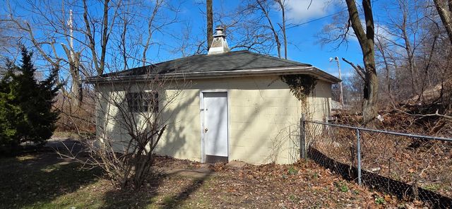 801 N Shelby Street, Gary, IN 46403