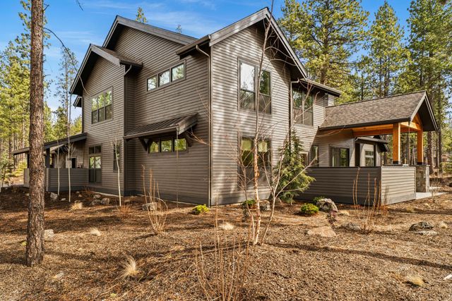 56350 Mirror Rock Loop 360, Bend, OR 97707