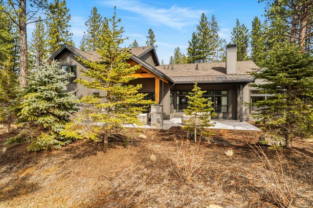 56350 Mirror Rock Loop 360, Bend, OR 97707