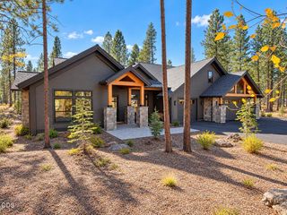 56350 Mirror Rock Loop 360, Bend, OR 97707