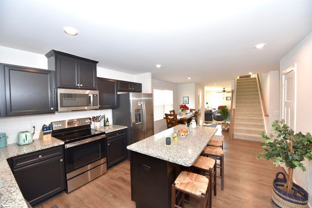 410 Hargrove Court, Greenville, SC 29617