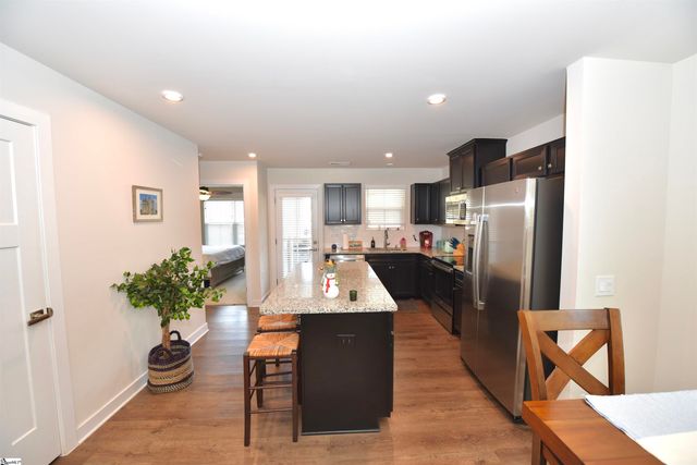 410 Hargrove Court, Greenville, SC 29617