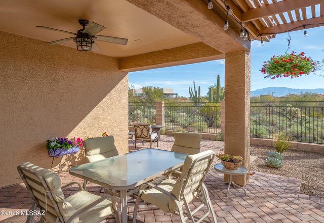 12228 N Golden Mirror Drive, Marana, AZ 85658