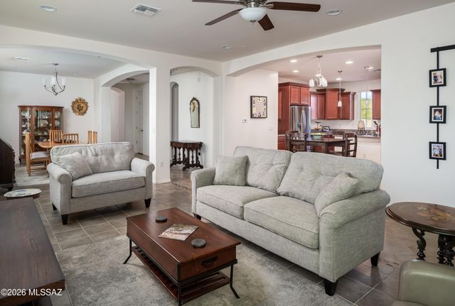 12228 N Golden Mirror Drive, Marana, AZ 85658