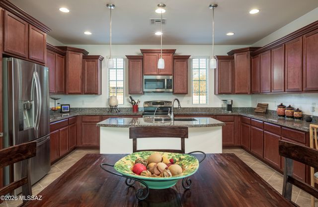 12228 N Golden Mirror Drive, Marana, AZ 85658