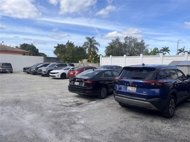 2228 SW 67th Avenue, Miami, FL 33155
