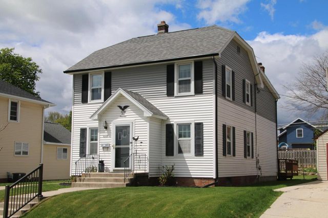 2114 N 19th STREET, Sheboygan, WI 53081