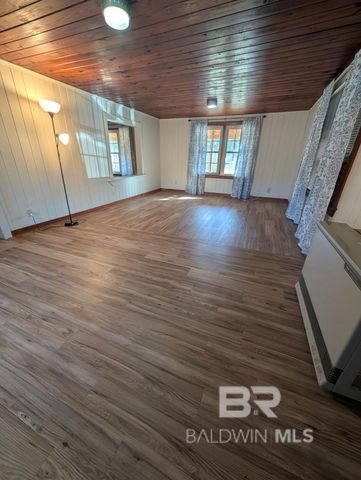 9841 Wesley Chapel Road, Georgiana, AL 36033