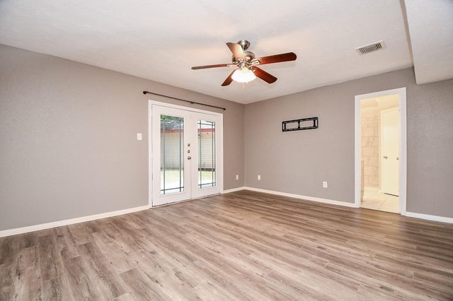 2331 Wren Meadow Road, Richmond, TX 77406