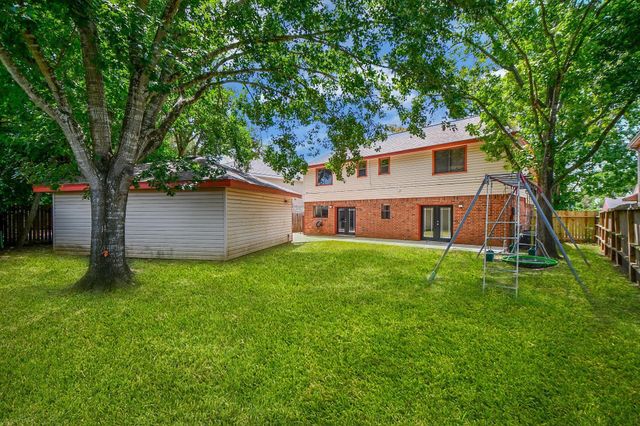 2331 Wren Meadow Road, Richmond, TX 77406