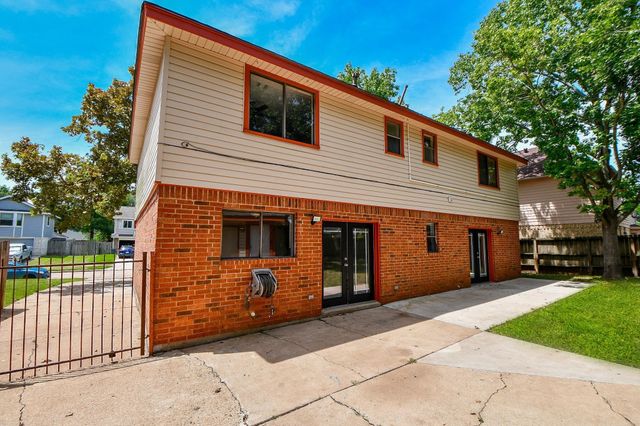 2331 Wren Meadow Road, Richmond, TX 77406