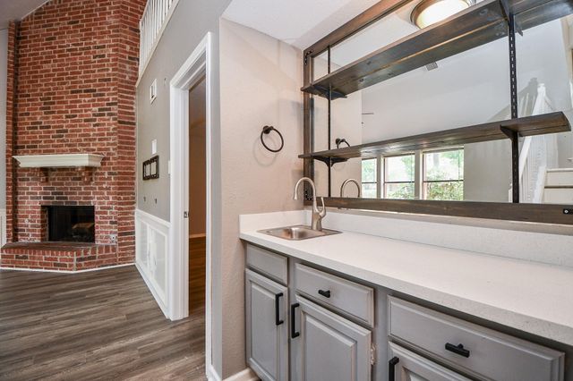 2331 Wren Meadow Road, Richmond, TX 77406