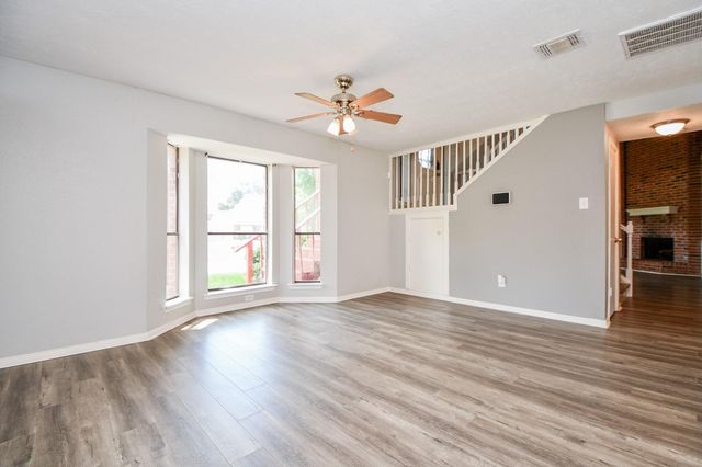 2331 Wren Meadow Road, Richmond, TX 77406