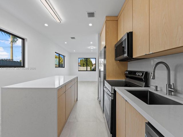 3620 SW 92nd Avenue, Miami, FL 33165