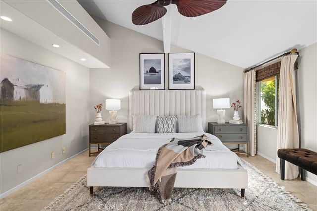 10 N. Stonington Road, Laguna Beach, CA 92651