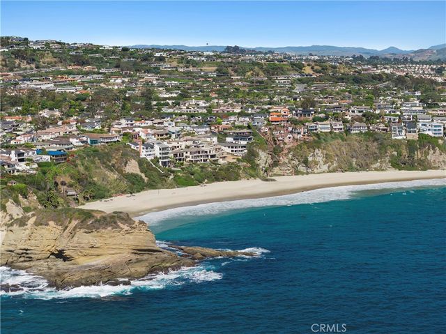 10 N. Stonington Road, Laguna Beach, CA 92651