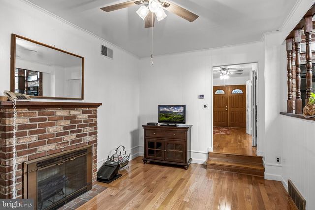 204 NICHOLSON RD, Mount Ephraim, NJ 08059