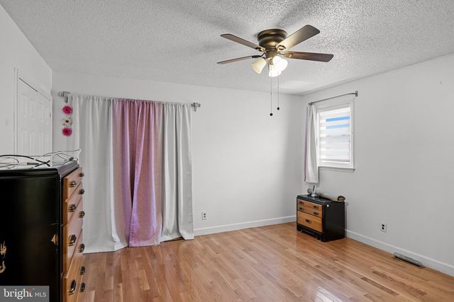204 NICHOLSON RD, Mount Ephraim, NJ 08059