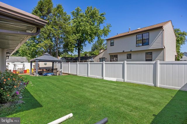 204 NICHOLSON RD, Mount Ephraim, NJ 08059