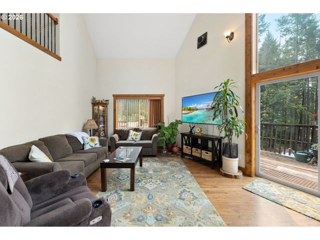 30524 Ne 10TH St, Washougal, WA 98671