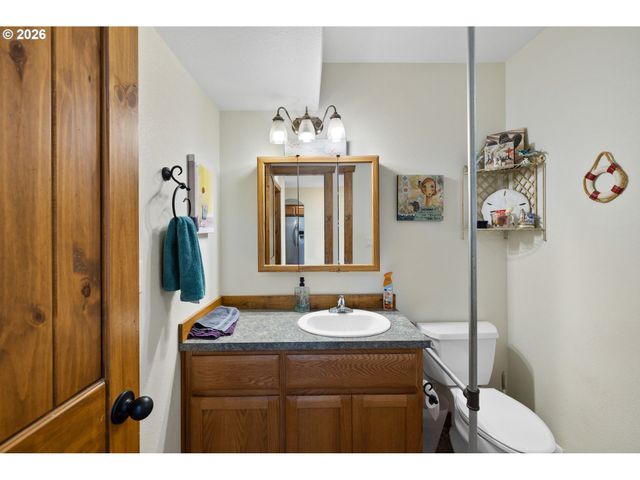 30524 Ne 10TH St, Washougal, WA 98671
