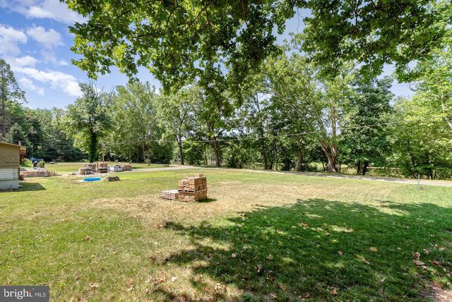 28 W WILLOW TERRACE DRIVE, Mechanicsburg, PA 17050