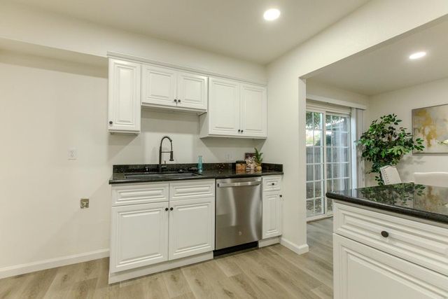 3832 Marine Ave, Stockton, CA 95204