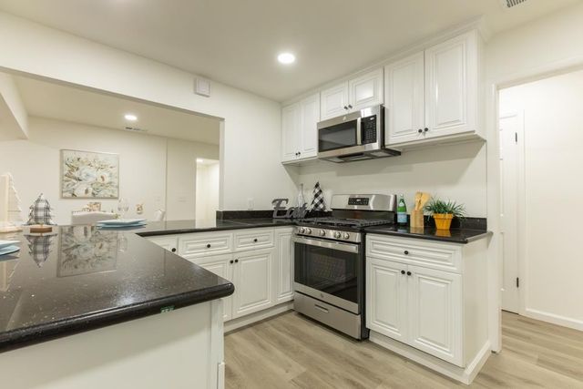 3832 Marine Ave, Stockton, CA 95204