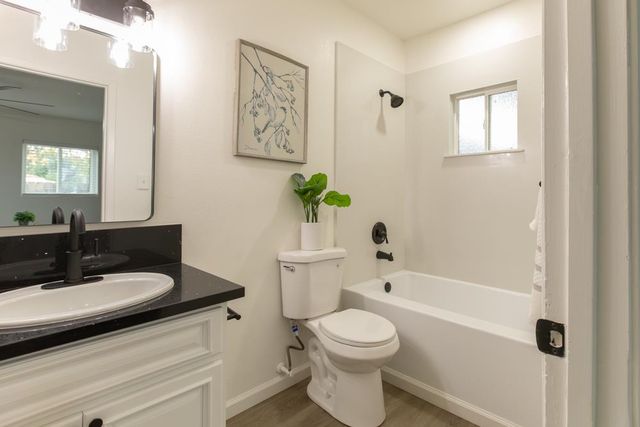 3832 Marine Ave, Stockton, CA 95204