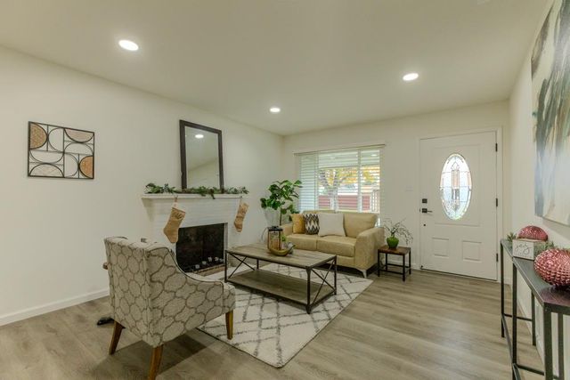 3832 Marine Ave, Stockton, CA 95204