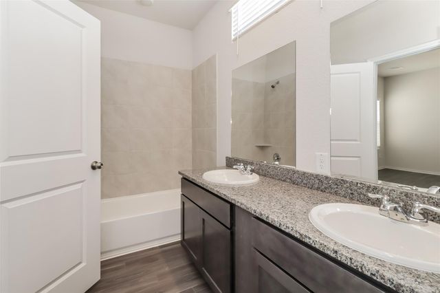 15300 Estrella East, Houston, TX 77073