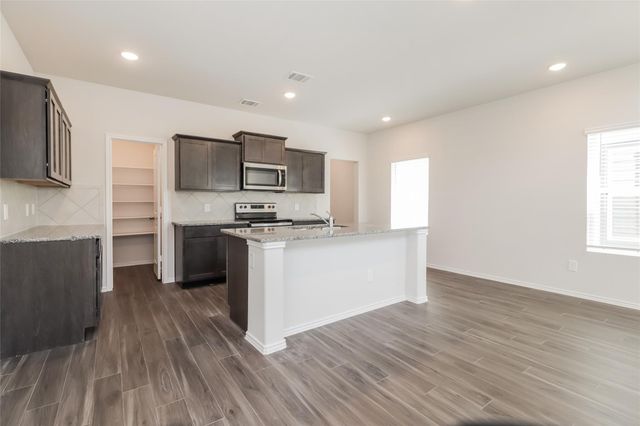 15300 Estrella East, Houston, TX 77073