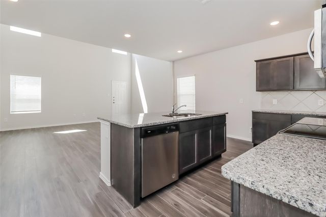 15300 Estrella East, Houston, TX 77073