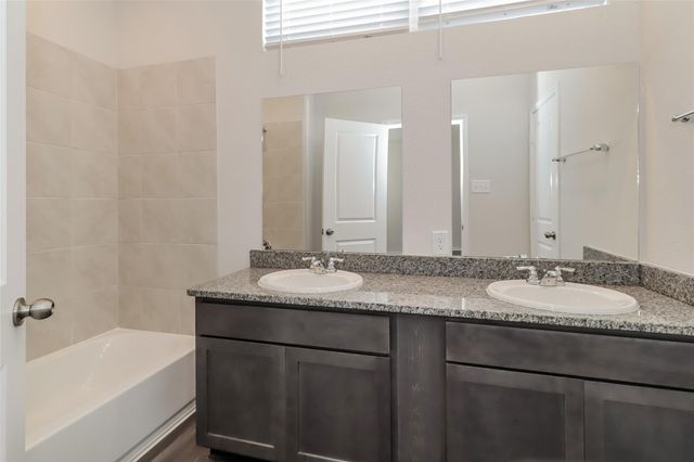15300 Estrella East, Houston, TX 77073